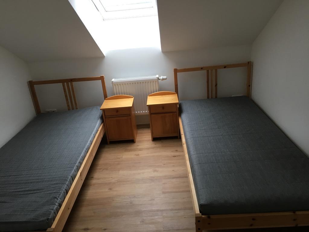 Apartments Simakova Vila ตูร์นอฟ ภายนอก รูปภาพ